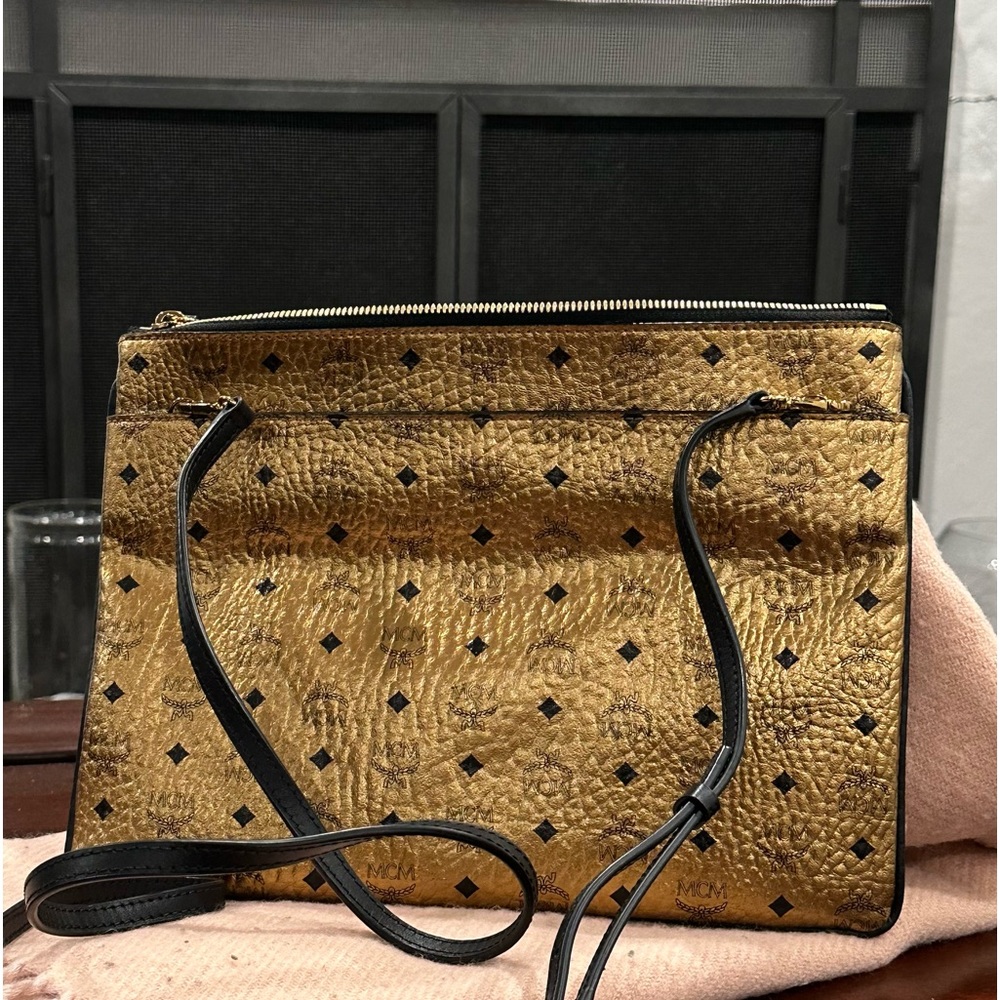 MCM Cross Body